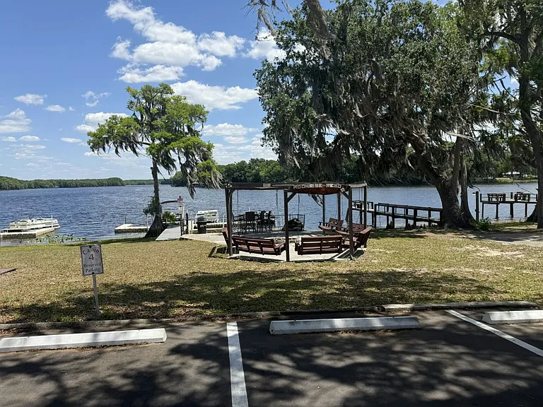 Moonrise MH & RV Resort — Photo 45