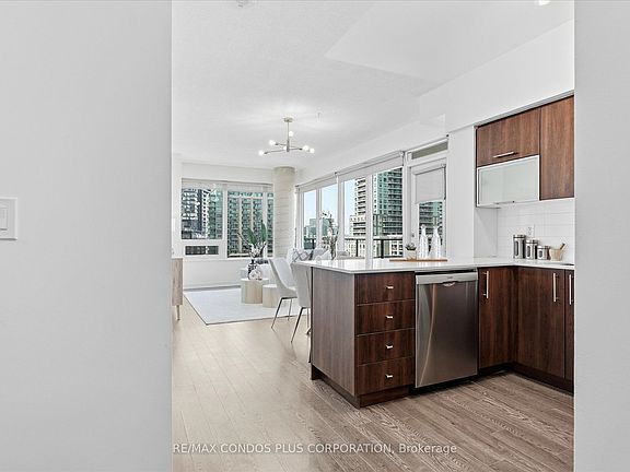 2nd image of 55 E Liberty St #702