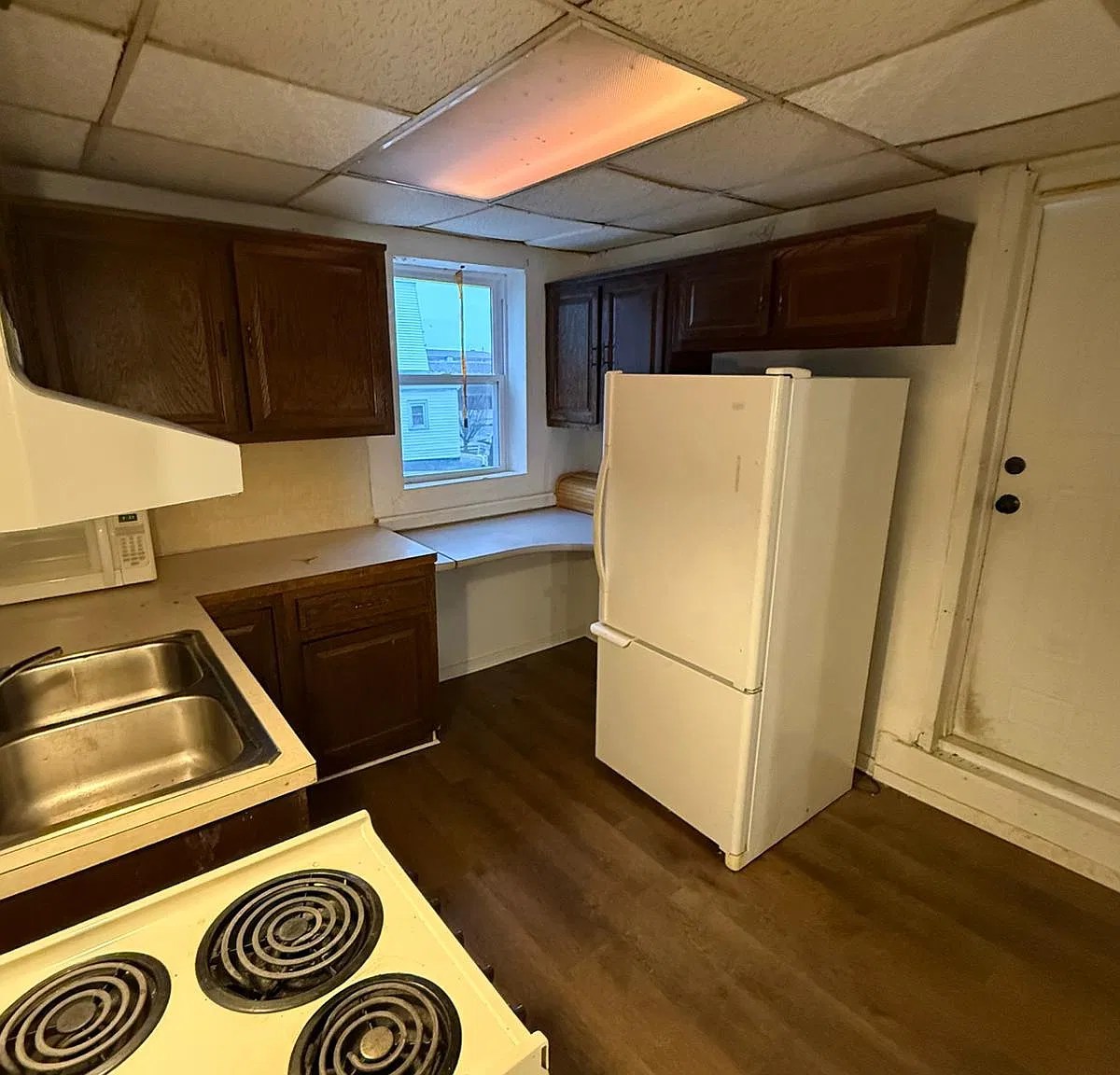 1 bed, 900 sqft, $900 — Photo 3