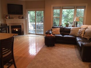 1 Santini St UNIT D, North Providence, RI 02904