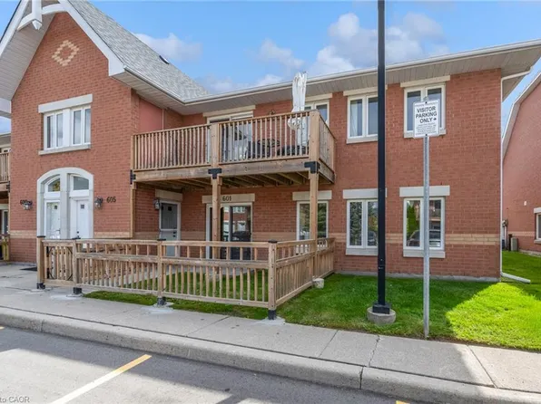 4140 Foxwood Dr #601, Burlington, ON L7M 4R4