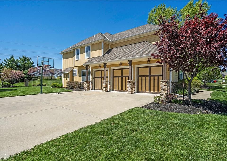 9000 N Oxford Ave, Kansas City, MO 64157 Zillow