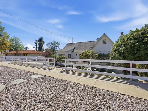 1124 E Mariposa St, Altadena, CA 91001