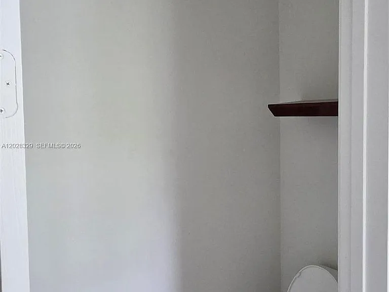8671 Lakeside Bnd #1 — Photo 15
