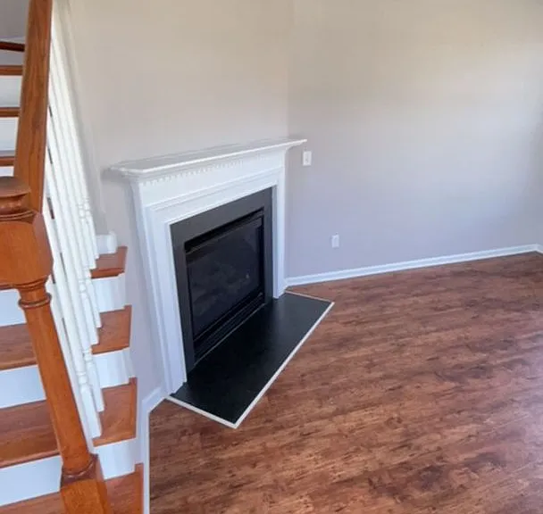 The Apartments At Weatherby — Photo 24
