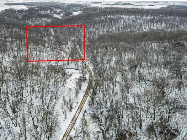 358th St, Saint Peter, MN 56082