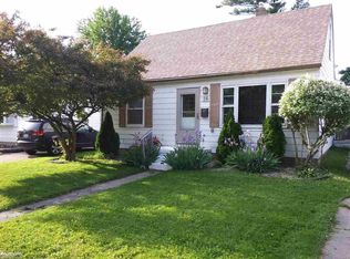 56 Clair St, Mount Clemens, MI 48043