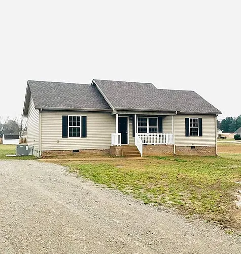 1492 Highway 99 Photo 1