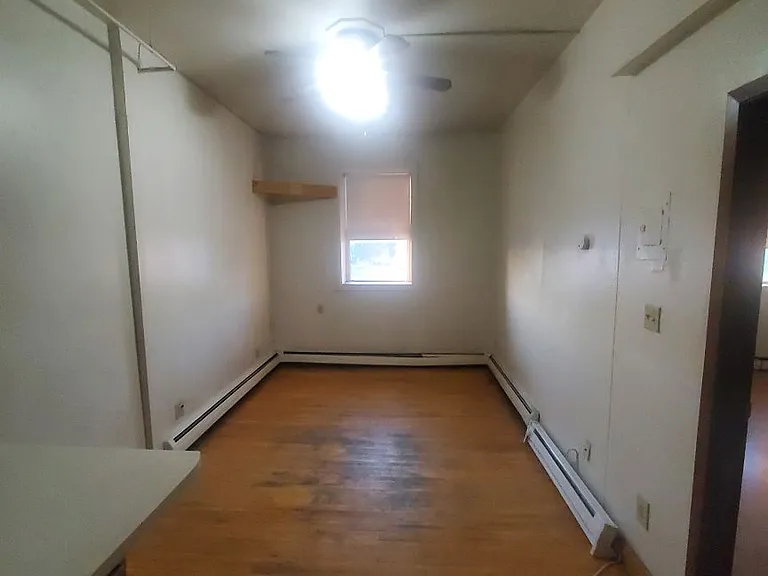 121 State St N #7 — Photo 1