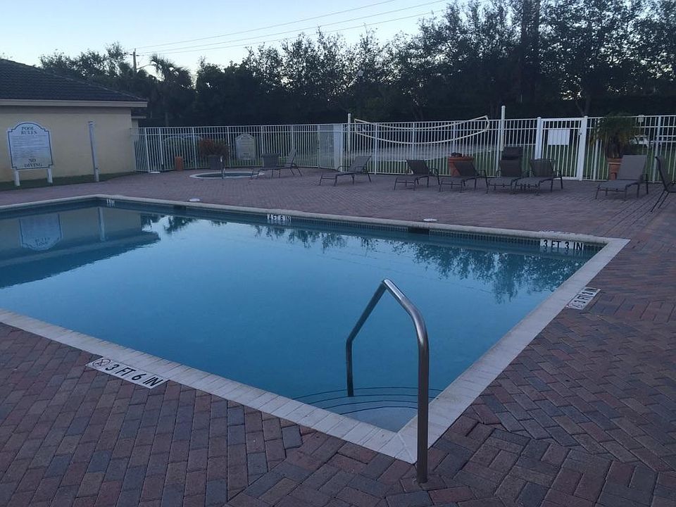 2nd image of 14130 Lily Ct