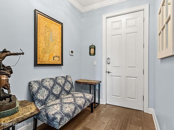 4th image of 1437 Pineapple Ave APT 405