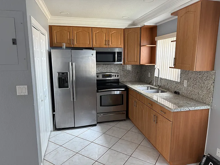 5870 NW 16th Pl #4 — Photo 5