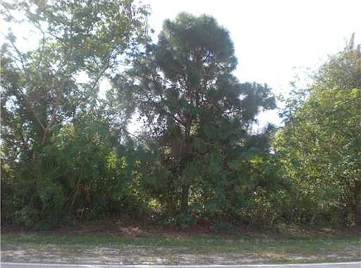 1st image of 2192 SW Cameo Blvd