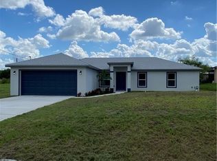 6012 Hanna Ave N, Lehigh Acres, FL 33971