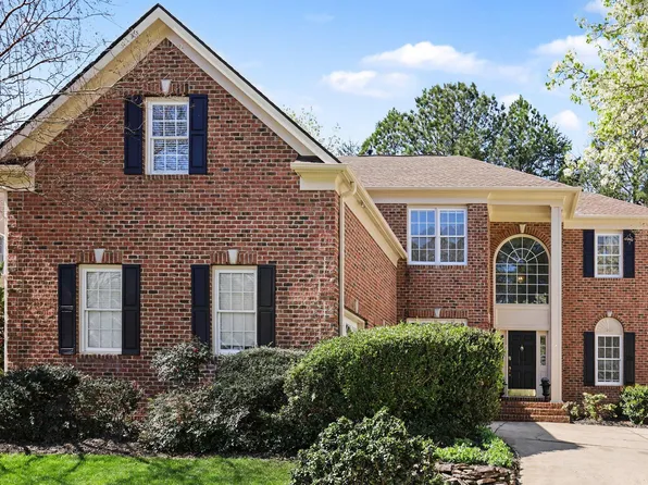 8929 Winged Thistle Ct, Raleigh, NC 27617