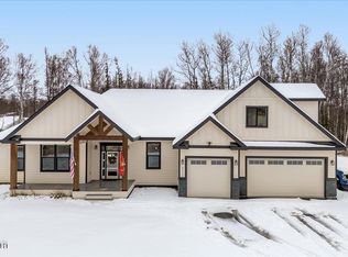 8390 N Glory Bluff Dr, Palmer, AK 99645
