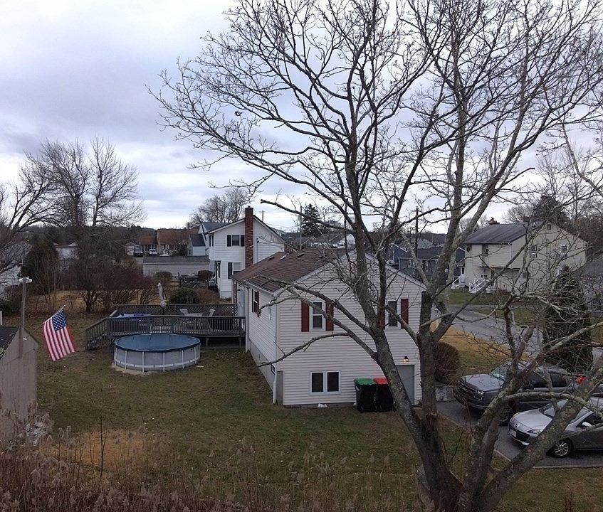 61 2nd St, Swansea, MA 02777 Zillow