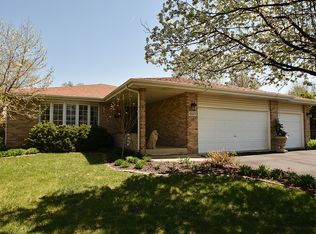 16601 Edgewood Dr, Plainfield, IL 60586