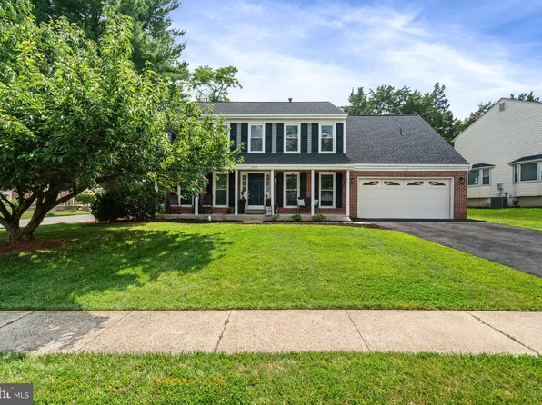 500 Aspen Dr, Herndon, VA 20170