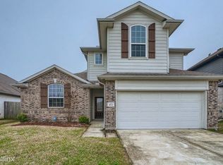 4522 Crescent Lake Cir, Baytown, TX 77521