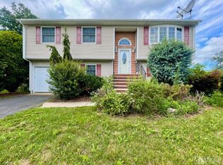 63 Dalton Pl, Edison, NJ 08817