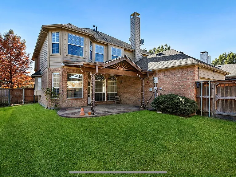 1419 Santa Fe Trl — Photo 3