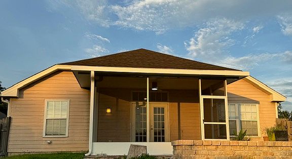 Screened Porch and Patio