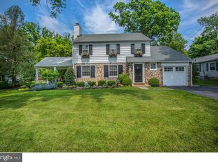 1521 County Line Rd, Bryn Mawr, PA 19010