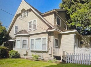 657 Everett Ave APT 7, Palo Alto, CA 94301
