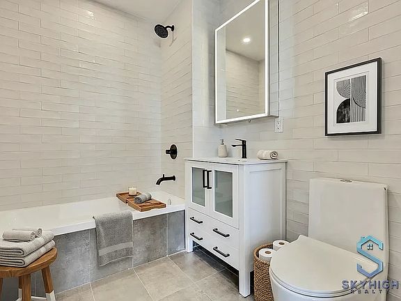 5th image of 1181 Fulton St #6C