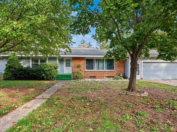 744 S Quarterline Rd, Muskegon, MI 49442