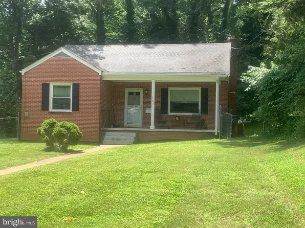 105 Azalea Dr, Charlottesville, VA 22903