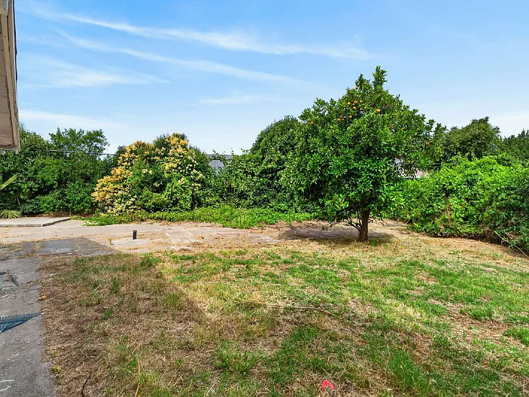 6428 Tapo Ct — Photo 5