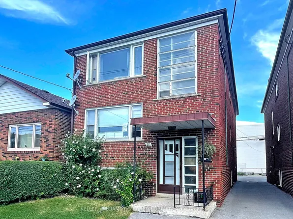 82 Lanark Ave, Toronto, ON M6E 2G4