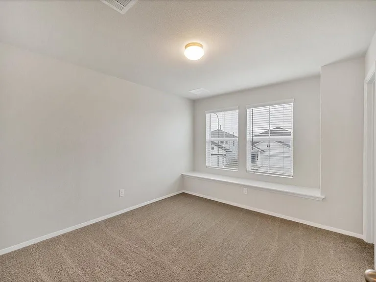 116 Honeybee Ln — Photo 26