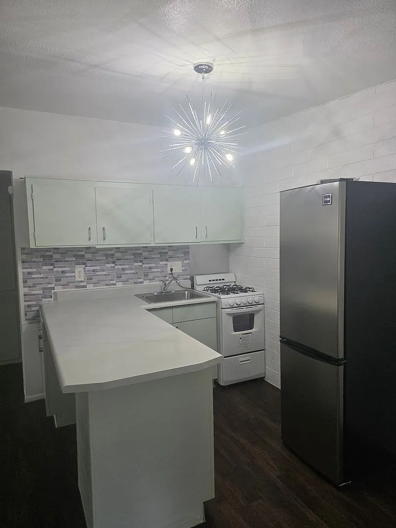 1032 S. Mariana St. — Photo 3
