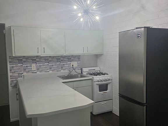 3rd image of 1032 S Mariana St APT 3