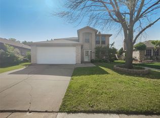 2420 Chestnut Dr, Little Elm, TX 75068