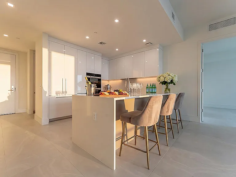 220 Lake Shore Dr #1011 — Photo 1