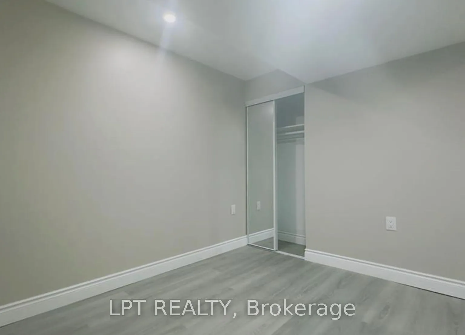 1 bed, $1,400 — Photo 4