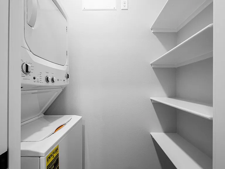 809 Maple St #D — Photo 13