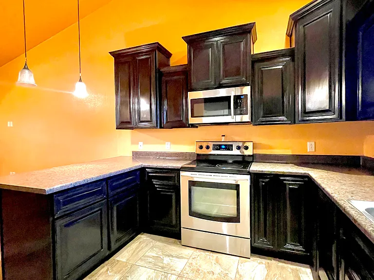 597 N Marshall Loop Ct — Photo 3