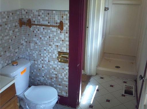 4th image of 224 Central Ave