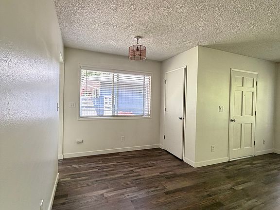 3rd image of 1385 Dollar St #4