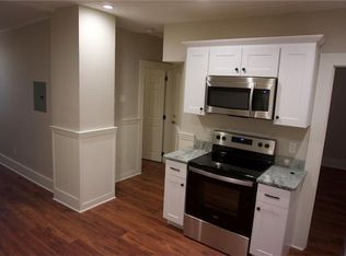 2 Emmons St FLOOR 2, Franklin, MA 02038