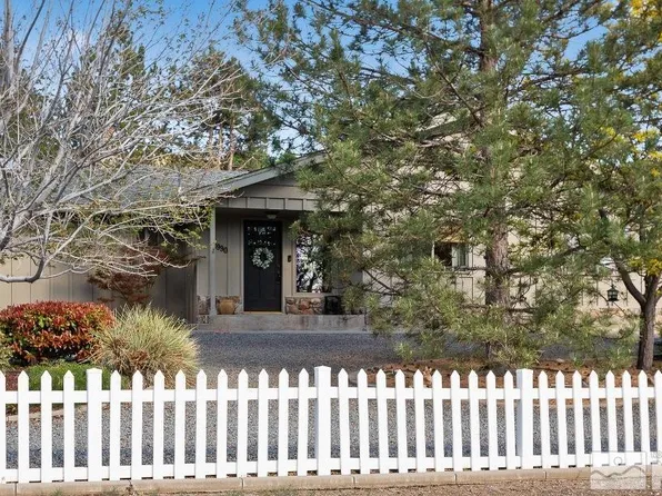 2990 Tamarisk Dr, Reno, NV 89502