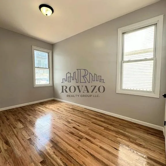 29 Baldwin Ave #2 — Photo 7
