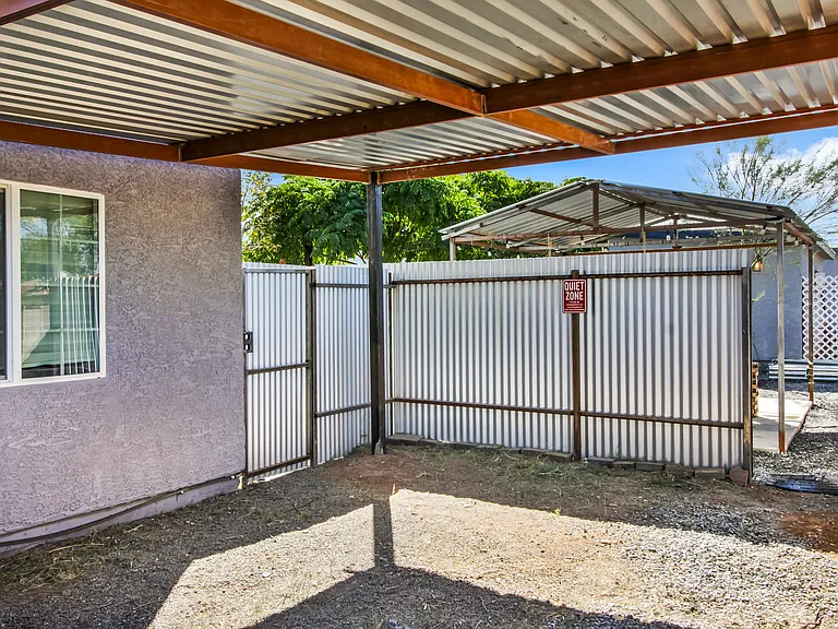 802 W Calle Francita — Photo 19