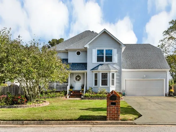 109 Edgeware Ct, Chesapeake, VA 23322