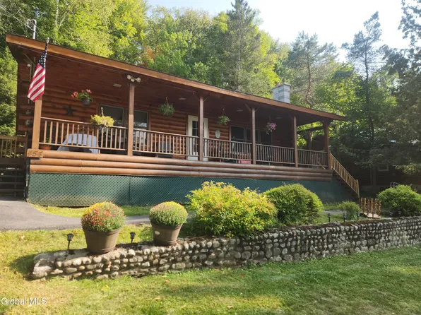 454 East Shore Drive, Adirondack, NY 12808